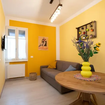 La Casa Di Johnny - Marti * Salò